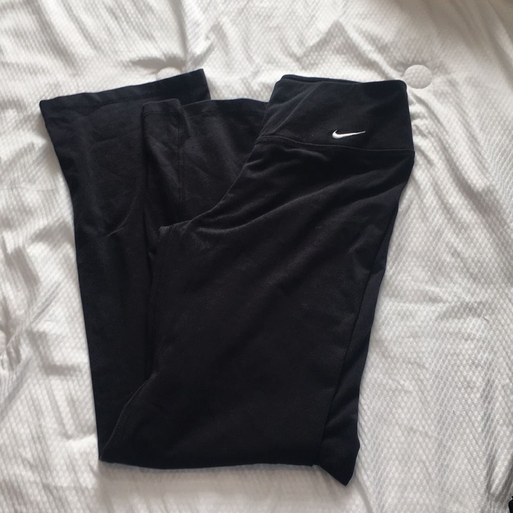 Nike dri-fit flare leggings